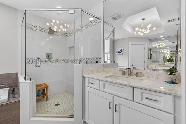 441 Bay Colony Drive N, Juno Beach, FL 33408