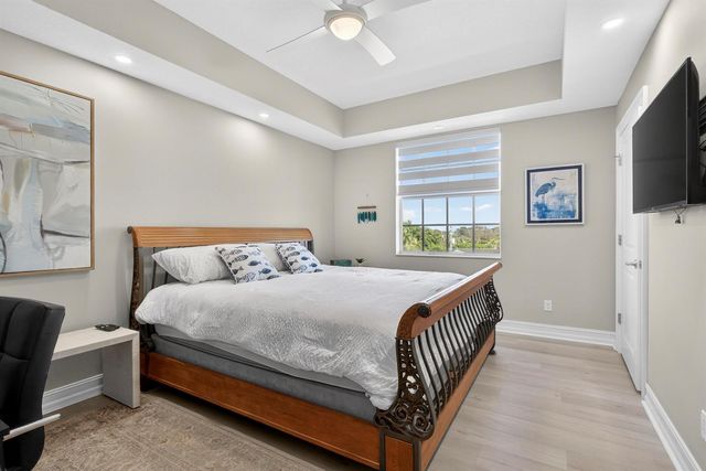 441 Bay Colony Drive N, Juno Beach, FL 33408