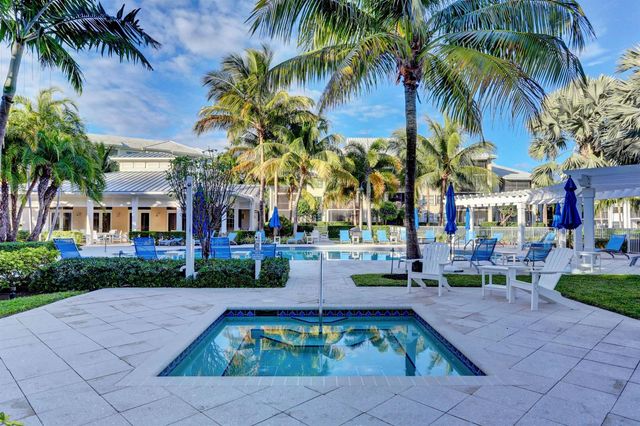441 Bay Colony Drive N, Juno Beach, FL 33408