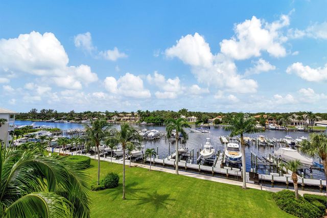 441 Bay Colony Drive N, Juno Beach, FL 33408