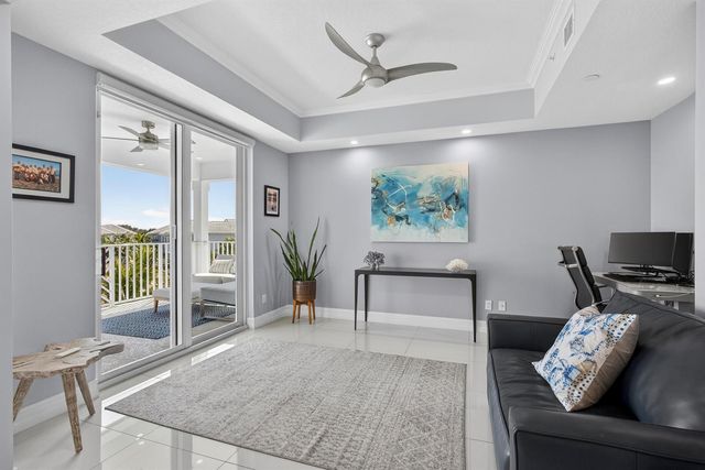 441 Bay Colony Drive N, Juno Beach, FL 33408