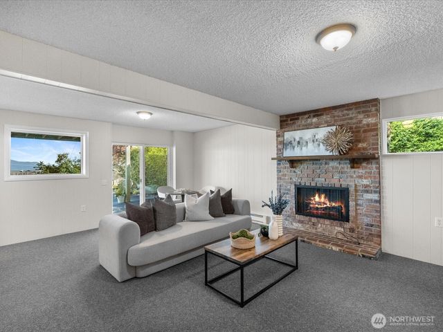 3420 W 3rd Street, Anacortes, WA 98221
