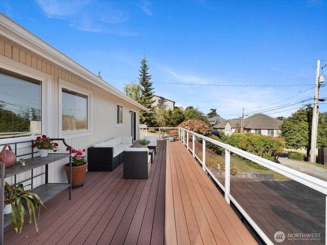 3420 W 3rd Street, Anacortes, WA 98221