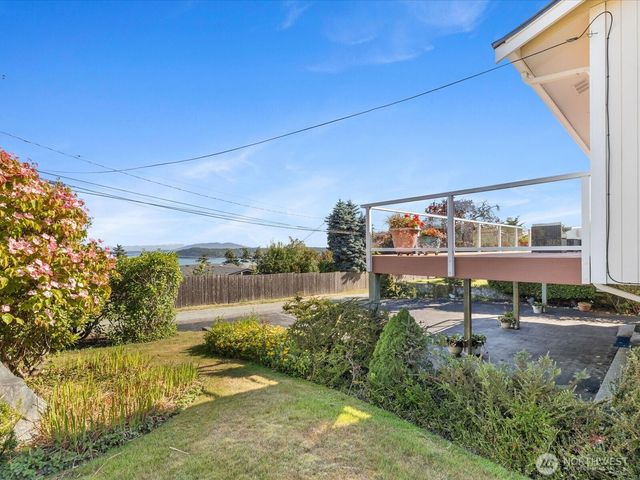 3420 W 3rd Street, Anacortes, WA 98221