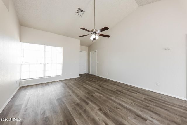 8538 W COLUMBINE Drive, Peoria, AZ 85381