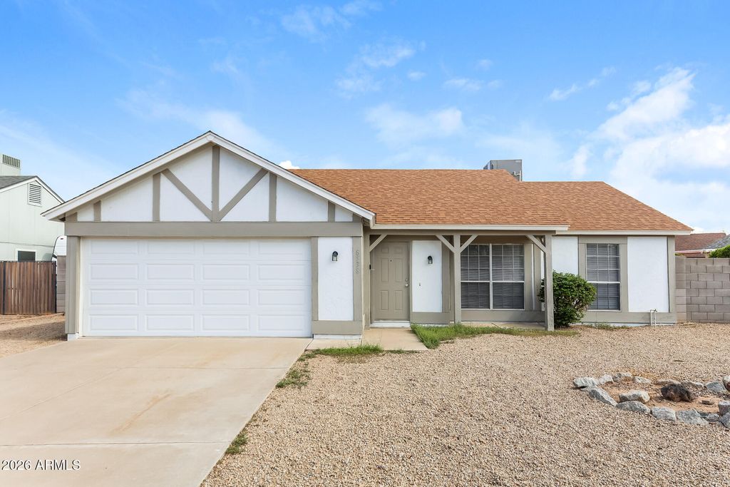 8538 W COLUMBINE Drive, Peoria, AZ 85381