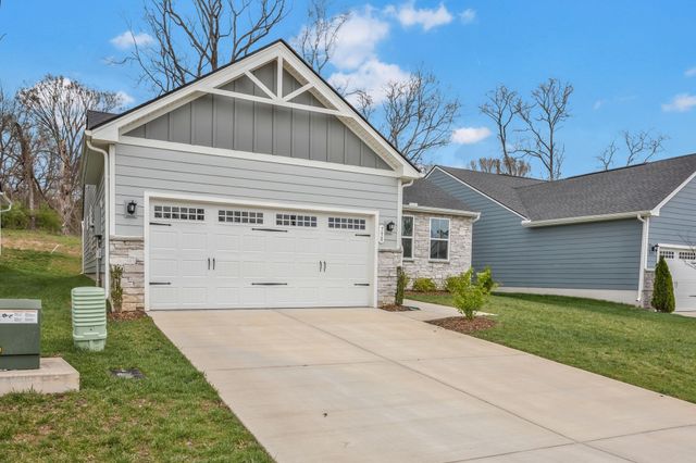 750 Cottage Dr, Columbia, TN 38401