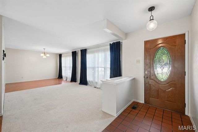 12208 Courtwick Drive, Sappington, MO 63128