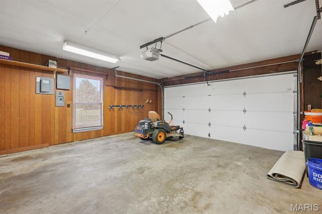 12208 Courtwick Drive, Sappington, MO 63128