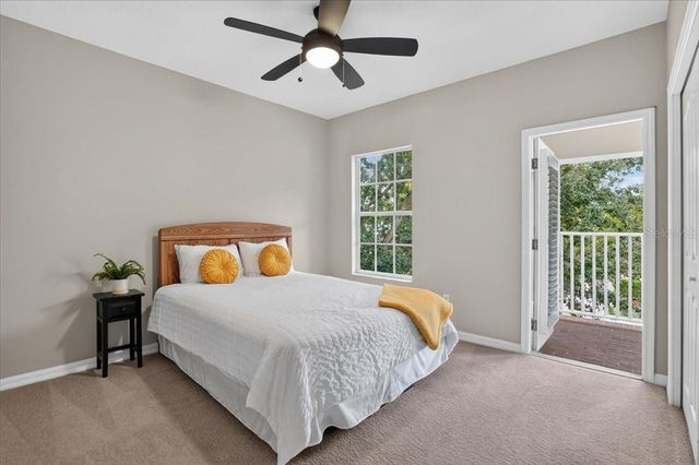 9830 W PARK VILLAGE DRIVE, Tampa, FL 33626