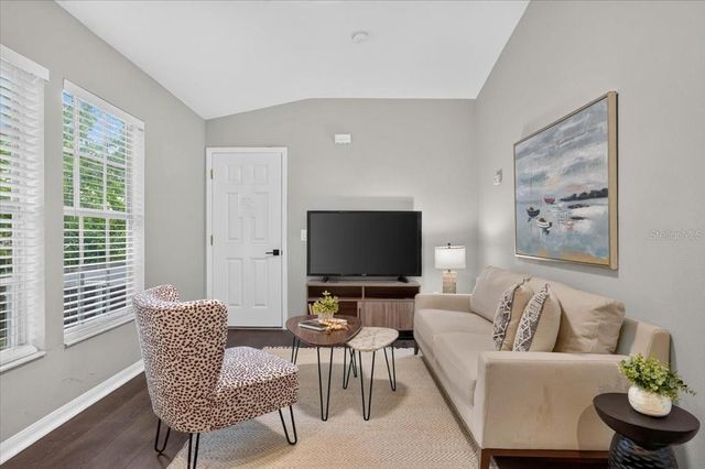 9830 W PARK VILLAGE DRIVE, Tampa, FL 33626