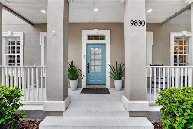 9830 W PARK VILLAGE DRIVE, Tampa, FL 33626
