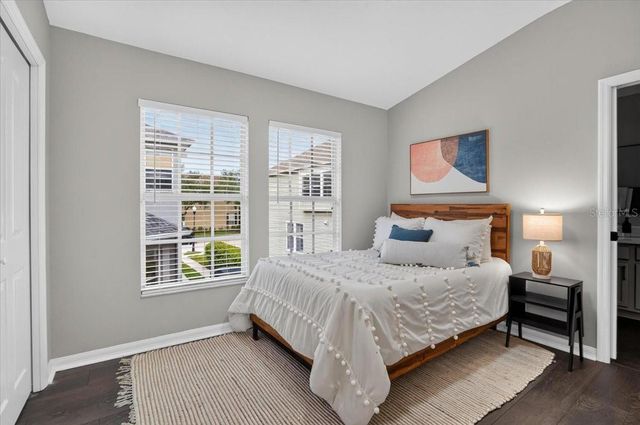 9830 W PARK VILLAGE DRIVE, Tampa, FL 33626
