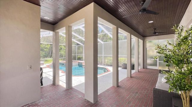 9830 W PARK VILLAGE DRIVE, Tampa, FL 33626