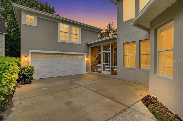 9830 W PARK VILLAGE DRIVE, Tampa, FL 33626