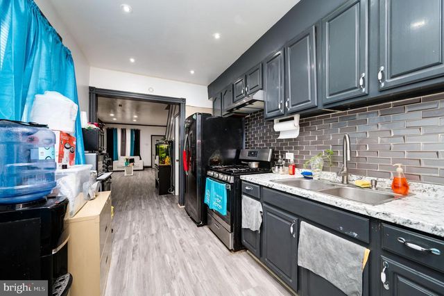 243 PEAR ST, Reading, PA 19601