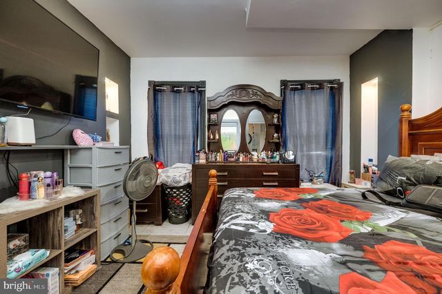 243 PEAR ST, Reading, PA 19601