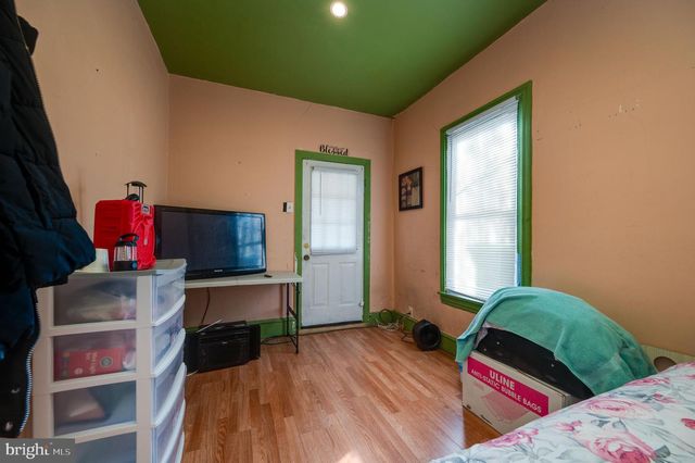 243 PEAR ST, Reading, PA 19601