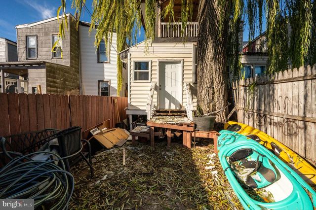 243 PEAR ST, Reading, PA 19601