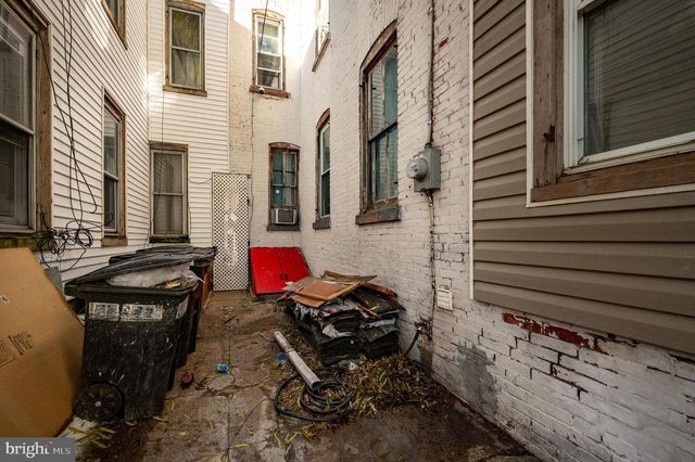 243 PEAR ST, Reading, PA 19601