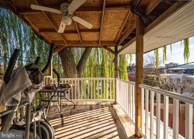 243 PEAR ST, Reading, PA 19601