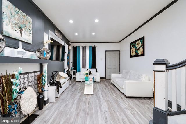 243 PEAR ST, Reading, PA 19601