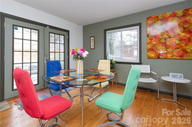 3 Quail Cove Road, Asheville, NC 28804