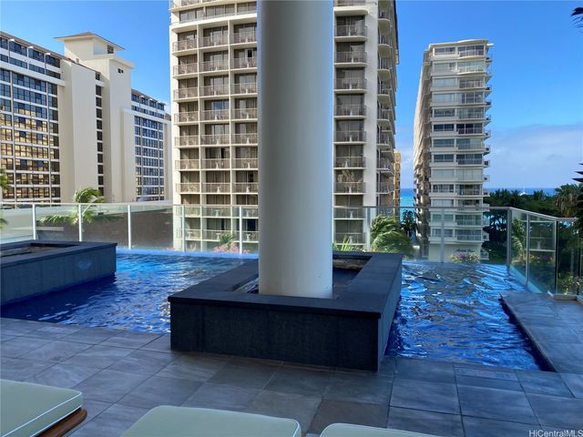 223 Saratoga Road 2220, Honolulu, HI 96815