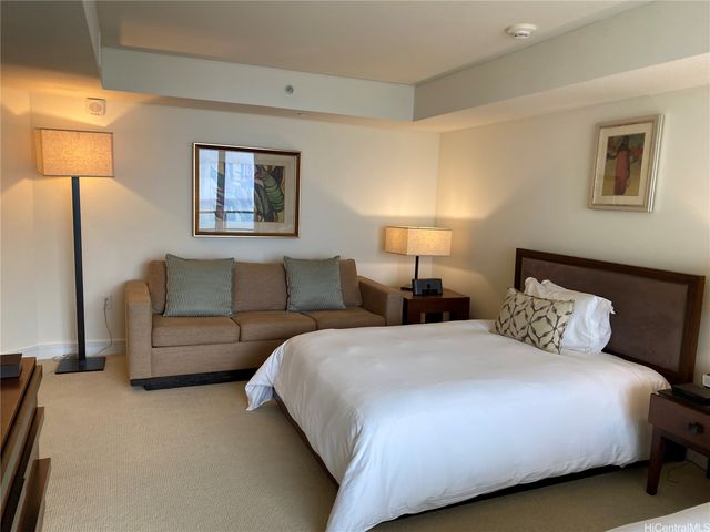 223 Saratoga Road 2220, Honolulu, HI 96815
