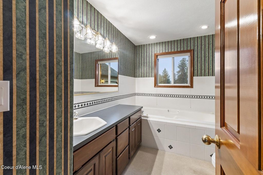 7335 N Five Mile Rd, Spokane, WA 99208 photo 25