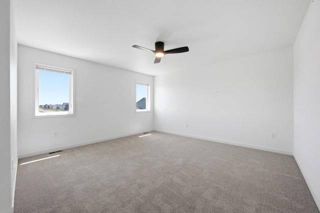 5555 Lori Lane W, West Fargo, ND 58078