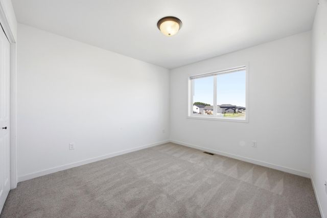 5555 Lori Lane W, West Fargo, ND 58078