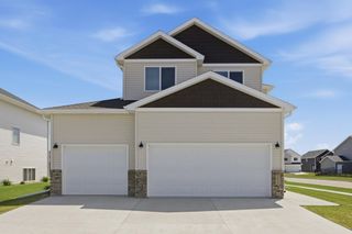 5555 Lori Lane W, West Fargo, ND 58078