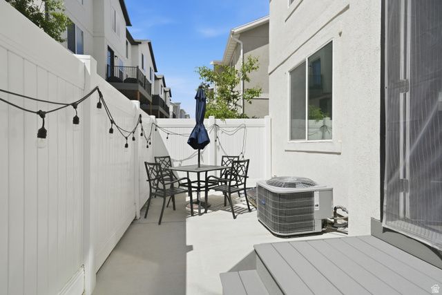 8567 W MEADOW BANK WAY, Magna, UT 84044