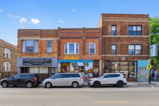 2923 W Diversey Avenue, Chicago, IL 60647