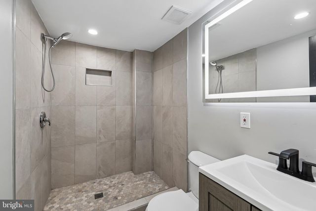 1355 CHILDRESS ST NE, Washington, DC 20002