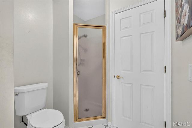 2549 Schnell Drive, St Louis, MO 63129
