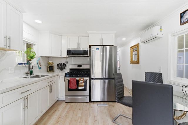 1850 Evans Lane 76, San Jose, CA 95125