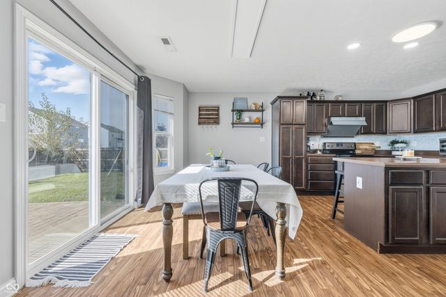 1009 Foxtail Drive, Franklin, IN 46131