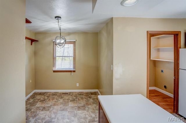 308 BOBBIE Drive, Belleville, IL 62226