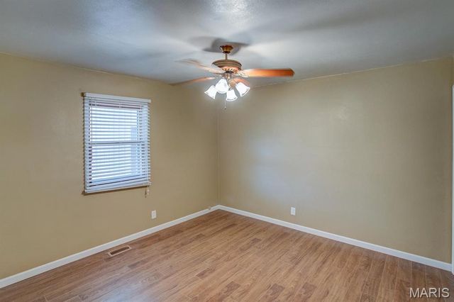308 BOBBIE Drive, Belleville, IL 62226