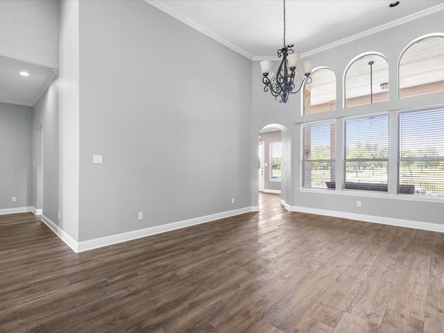 1105 Crown Valley Drive, Weatherford, TX 76087