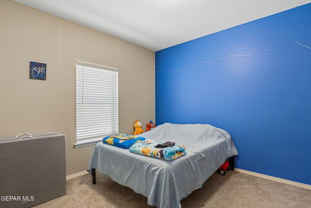 204 Dora Baltea Place, Horizon City, TX 79928
