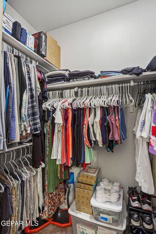 204 Dora Baltea Place, Horizon City, TX 79928