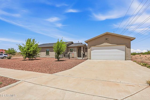 204 Dora Baltea Place, Horizon City, TX 79928