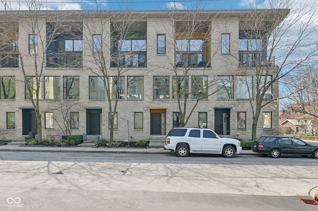 657 E Merrill Street, Indianapolis, IN 46203