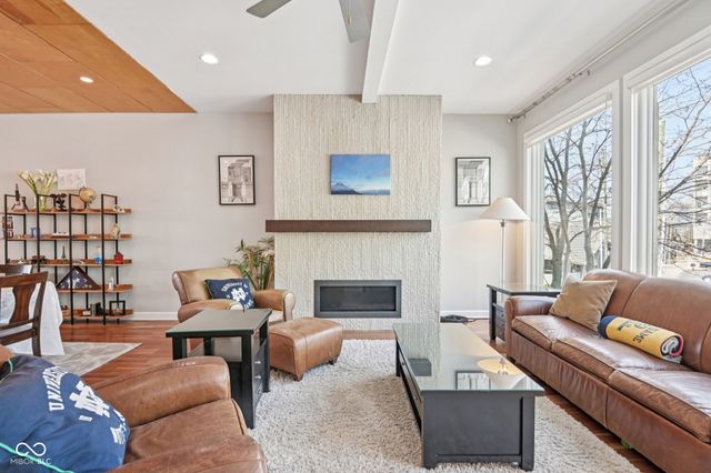 657 E Merrill Street, Indianapolis, IN 46203