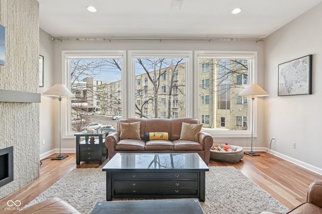 657 E Merrill Street, Indianapolis, IN 46203