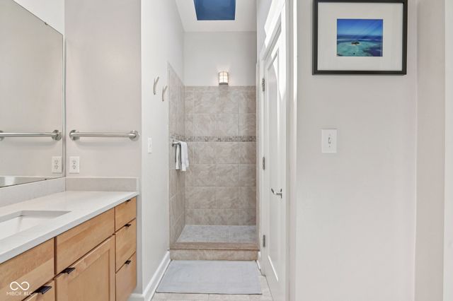 657 E Merrill Street, Indianapolis, IN 46203