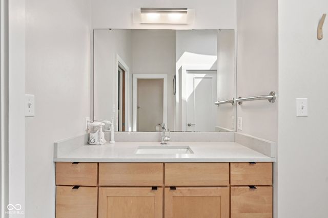 657 E Merrill Street, Indianapolis, IN 46203